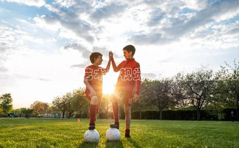 运动赛场上的艺术：视觉形象的创新表现